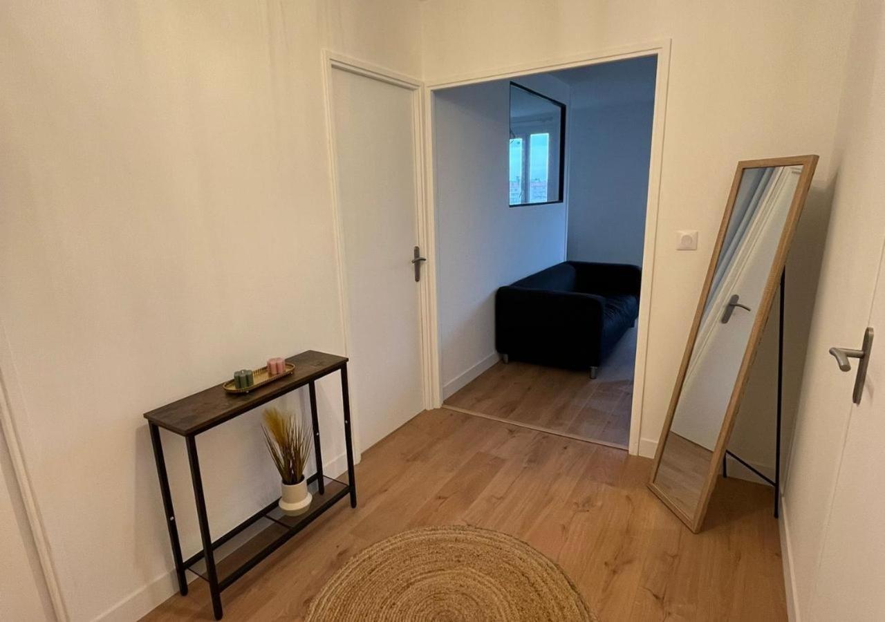 Le Montreuillois ! Parking Prive Et Metro A Proximite Apartment Exterior photo